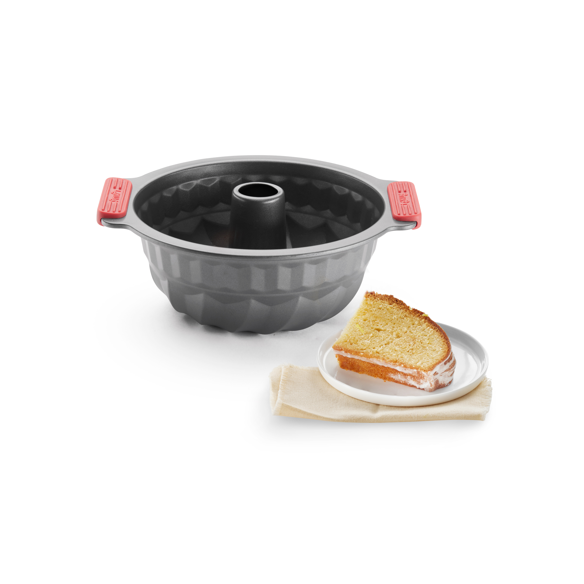 Non-Stick Bundt Cake Mould - Red