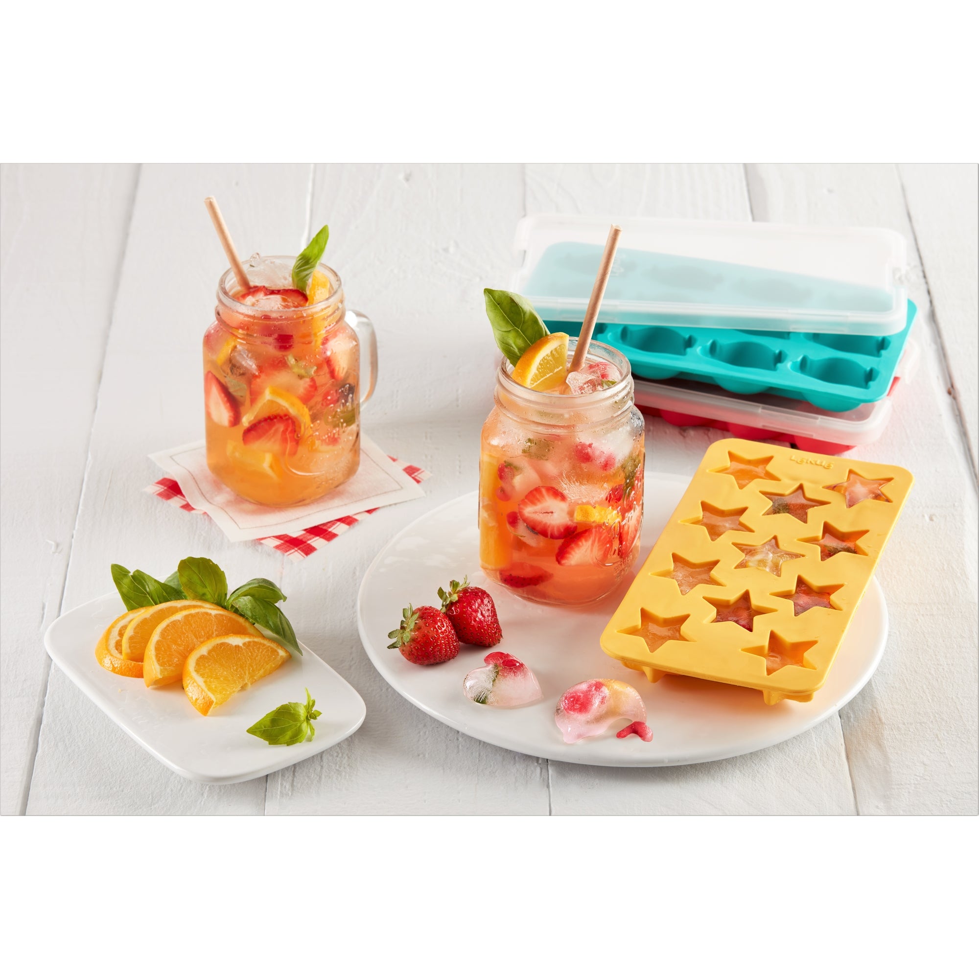 Heart Ice Cube Tray with Lid - Red